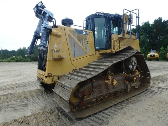 Dozers/tracks Caterpillar D8T