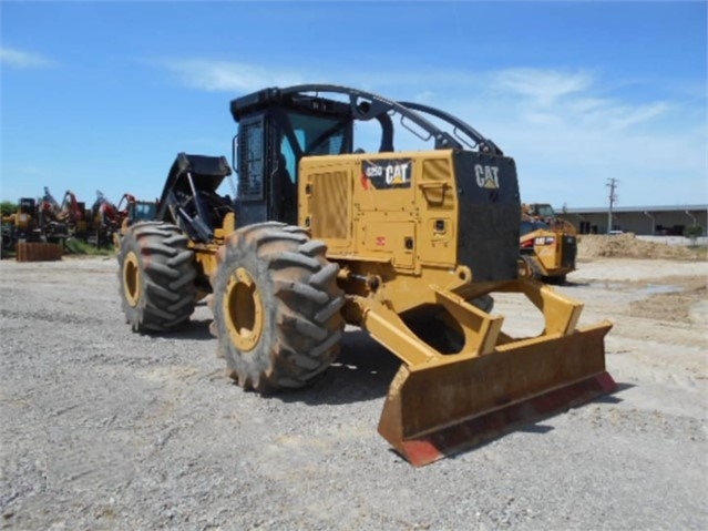 Forestales Maquinas Caterpillar 525 de importacion a la venta Ref.: 1498776098072118 No. 3