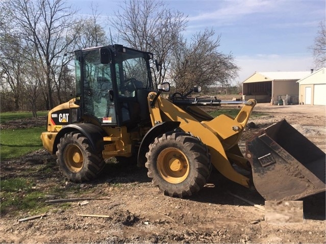 Cargadoras Sobre Ruedas Caterpillar 908H