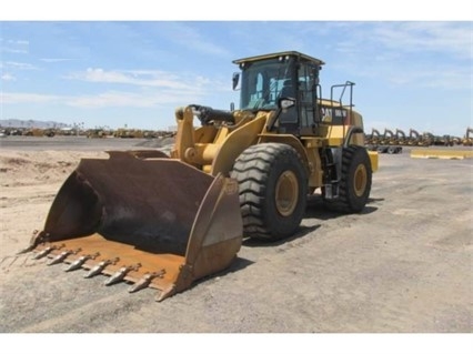 Cargadoras Sobre Ruedas Caterpillar 966M