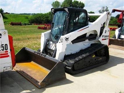 Minicargadores Bobcat T870