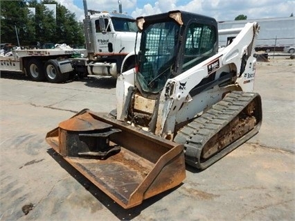 Minicargadores Bobcat T870