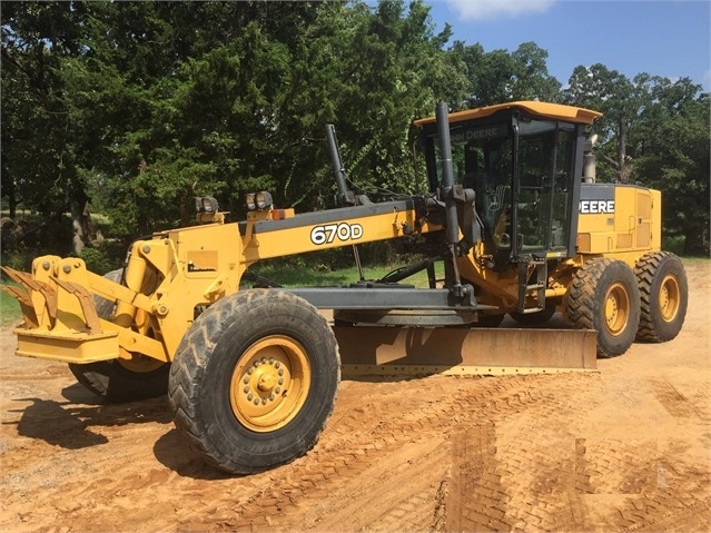 Motor Graders Deere 670D