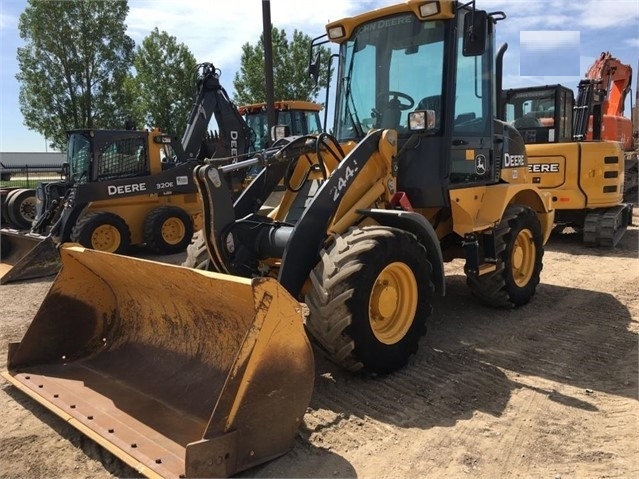 Cargadoras Sobre Ruedas Deere 244J