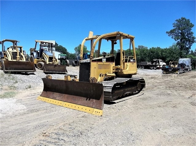 Tractores Sobre Orugas Caterpillar D4C en venta Ref.: 1504198755040579 No. 2