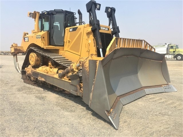 Dozers/tracks Caterpillar D8T