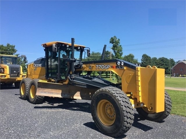 Motoconformadoras Deere 770G
