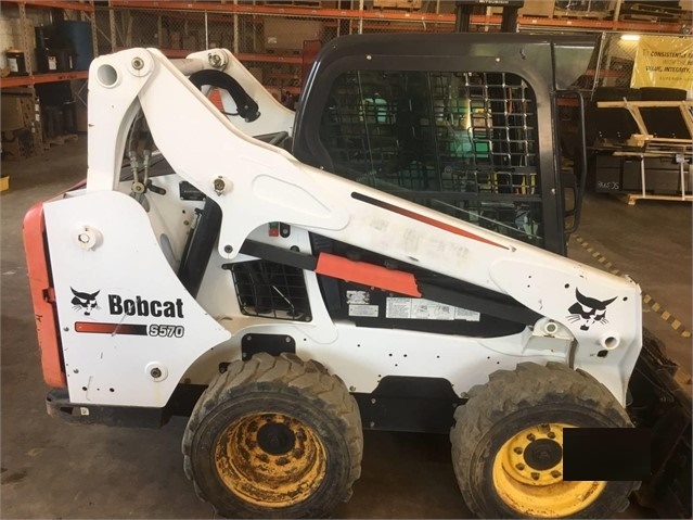 Minicargadores Bobcat S570