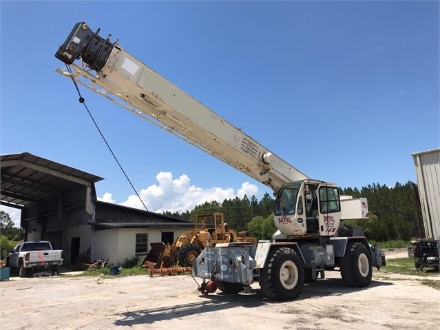 Gruas Terex RT230