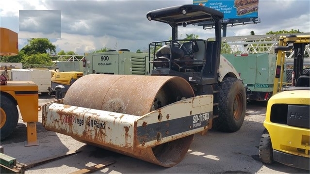 Compactadora Vibratoria Ingersoll-rand SD122D