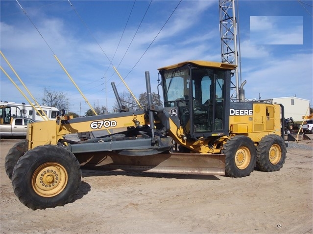 Motoconformadoras Deere 670D