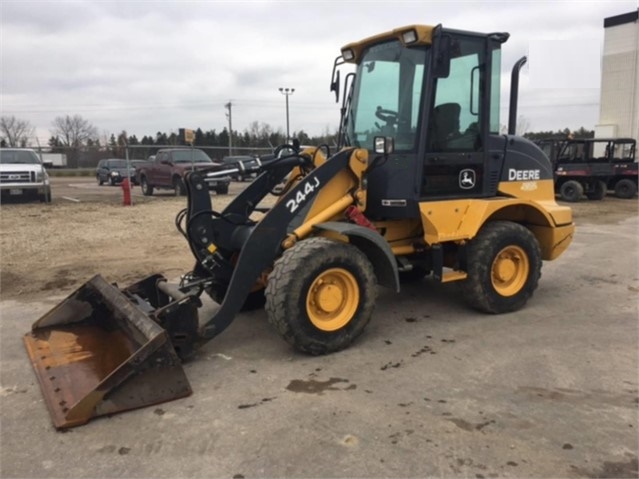 Cargadoras Sobre Ruedas Deere 244J