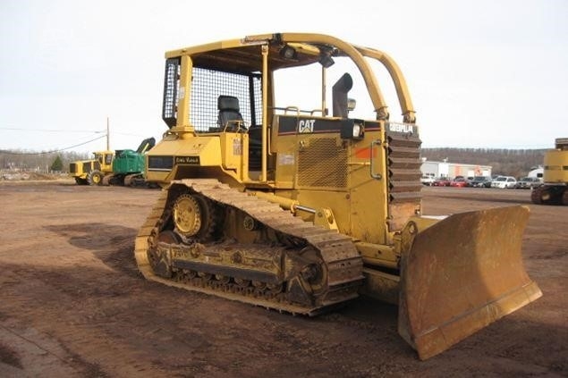 Tractores Sobre Orugas Caterpillar D5M usada a buen precio Ref.: 1512419711217197 No. 2