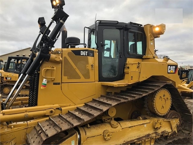 Tractores Sobre Orugas Caterpillar D6T seminueva en venta Ref.: 1513116109634204 No. 2