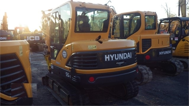 Excavadoras Hidraulicas Hyundai ROBEX 55 de segunda mano en venta Ref.: 1513284717583206 No. 4