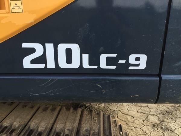 Excavadoras Hidraulicas Hyundai ROBEX 210 LC de segunda mano en v Ref.: 1513446341067945 No. 2