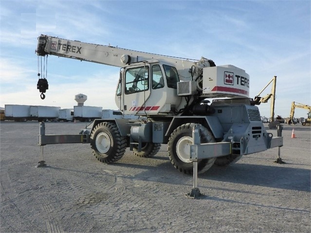 Cranes Terex RT230