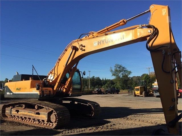 Excavadoras Hidraulicas Hyundai ROBEX 380 de medio uso en venta Ref.: 1514308848030536 No. 2