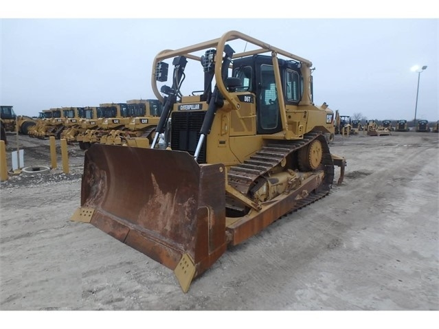 Dozers/tracks Caterpillar D6T