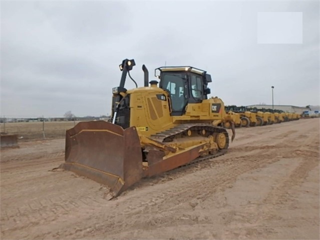 Dozers/tracks Caterpillar D7E
