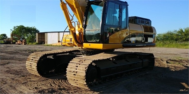 Excavadoras Hidraulicas Caterpillar 330DL seminueva en venta Ref.: 1515538012430023 No. 4