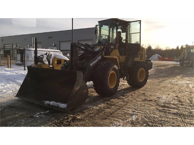 Cargadoras Sobre Ruedas Komatsu WA200