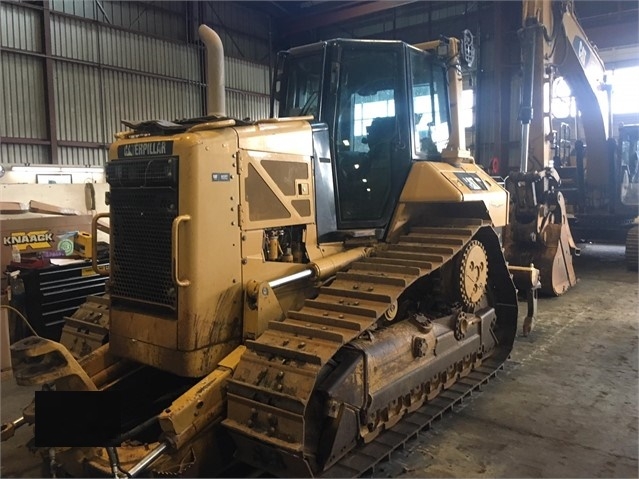 Dozers/tracks Caterpillar D6N