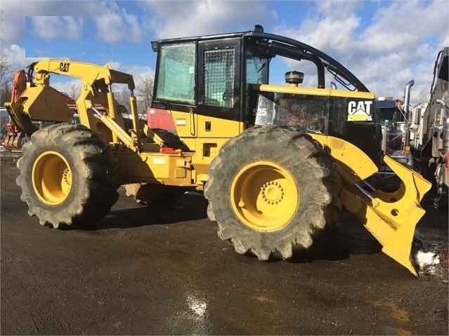 Forest Machines Caterpillar 525