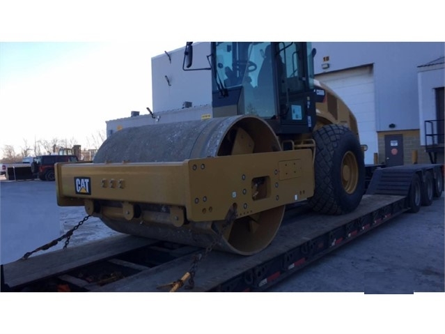 Compactadora Vibratoria Caterpillar CS66 en buenas condiciones Ref.: 1517352189705541 No. 2