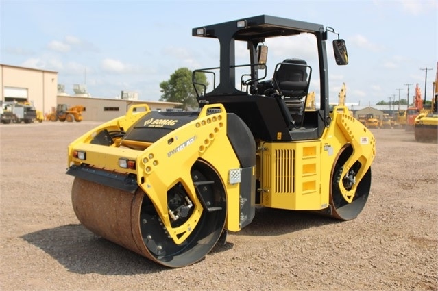 Compactadora Vibratoria Bomag BW161AD