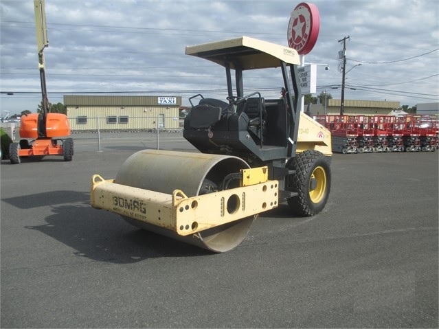 Compactadora Vibratoria Bomag BW177D