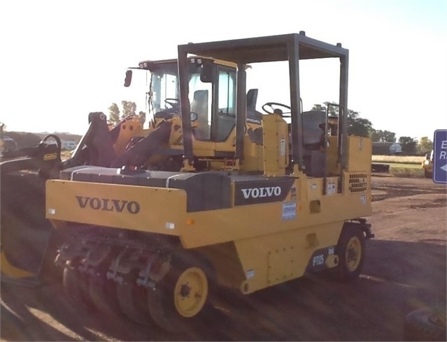 Compactadora Con Llantas Volvo PT125R