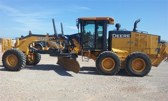 Motoconformadoras Deere 772G