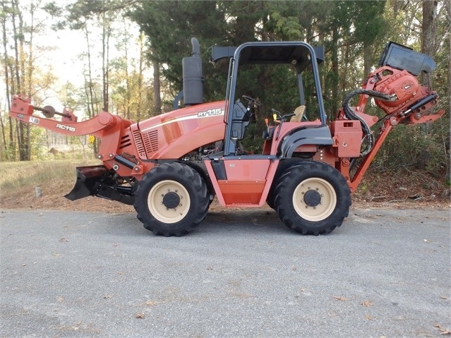 Zanjadora Ditch Witch RT115