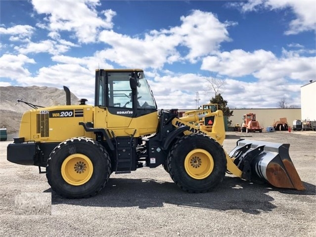 Cargadoras Sobre Ruedas Komatsu WA200