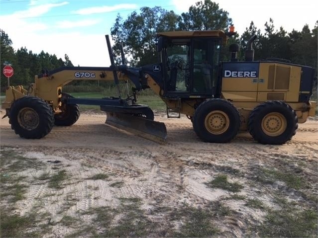 Motoconformadoras Deere 670G usada a la venta Ref.: 1522875750536878 No. 2