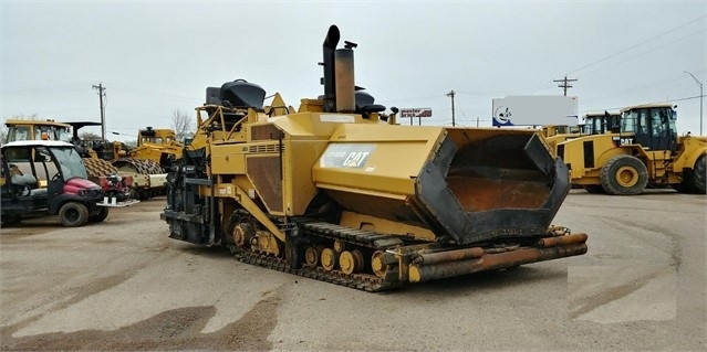 Pavers Caterpillar AP-1055D