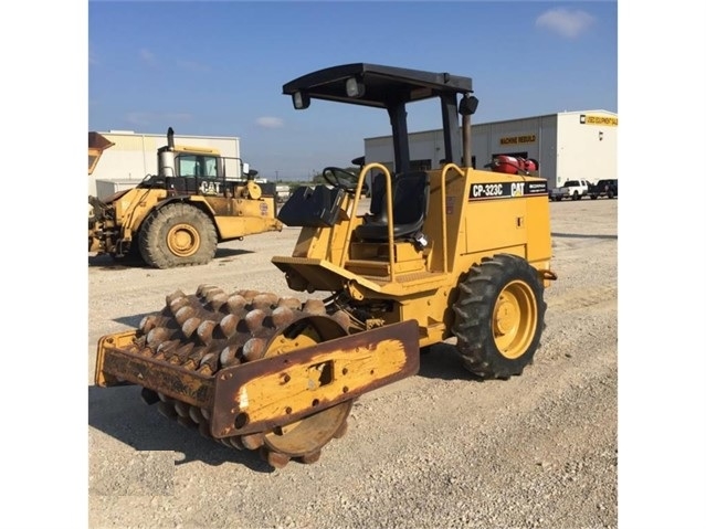 Soil Compactors Caterpillar CP-323C