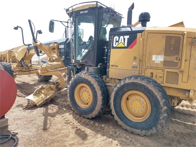 Motoconformadoras Caterpillar 140M