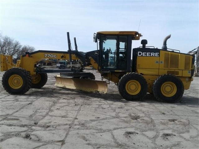 Motoconformadoras Deere 770G