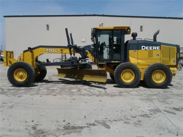 Motoconformadoras Deere 770G