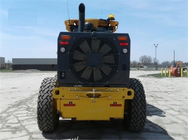 Motoconformadoras Deere 770G en buenas condiciones Ref.: 1526585029199765 No. 2