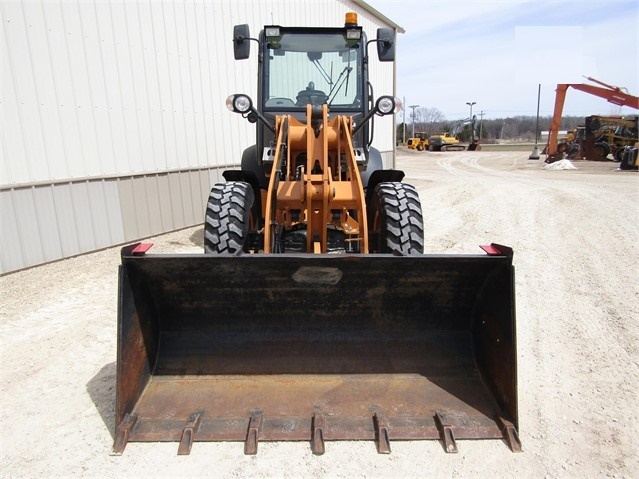 Cargadoras Sobre Ruedas Case 321F en venta, usada Ref.: 1527192620017066 No. 2