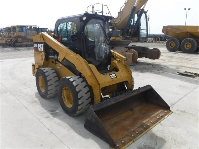 Minicargadores Caterpillar 246D