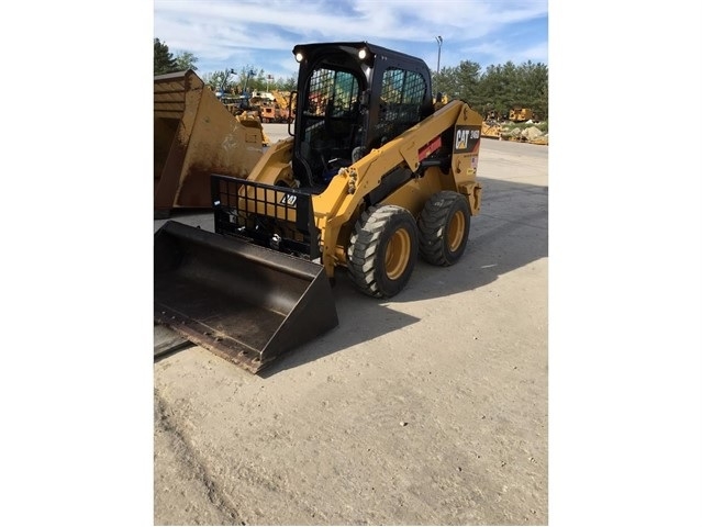 Minicargadores Caterpillar 246D