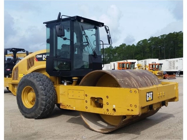 Compactadora Vibratoria Caterpillar CS66 usada de importacion Ref.: 1529094799365086 No. 2