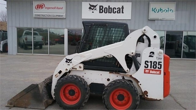 Minicargadores Bobcat S185