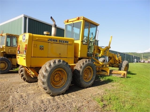 Motoconformadoras Deere 672B de medio uso en venta Ref.: 1529428288147692 No. 2