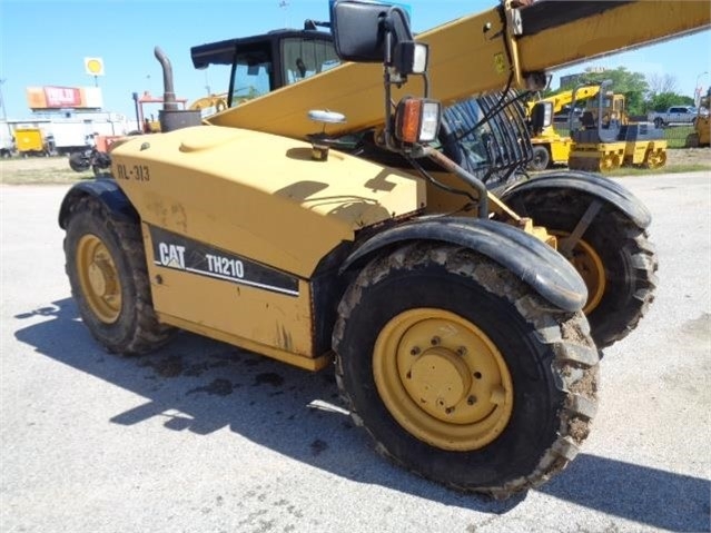 Manipulador Telescopico Caterpillar TH210