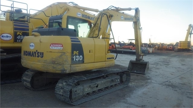 Excavadoras Hidraulicas Komatsu PC130 de segunda mano a la venta Ref.: 1530905613825114 No. 2